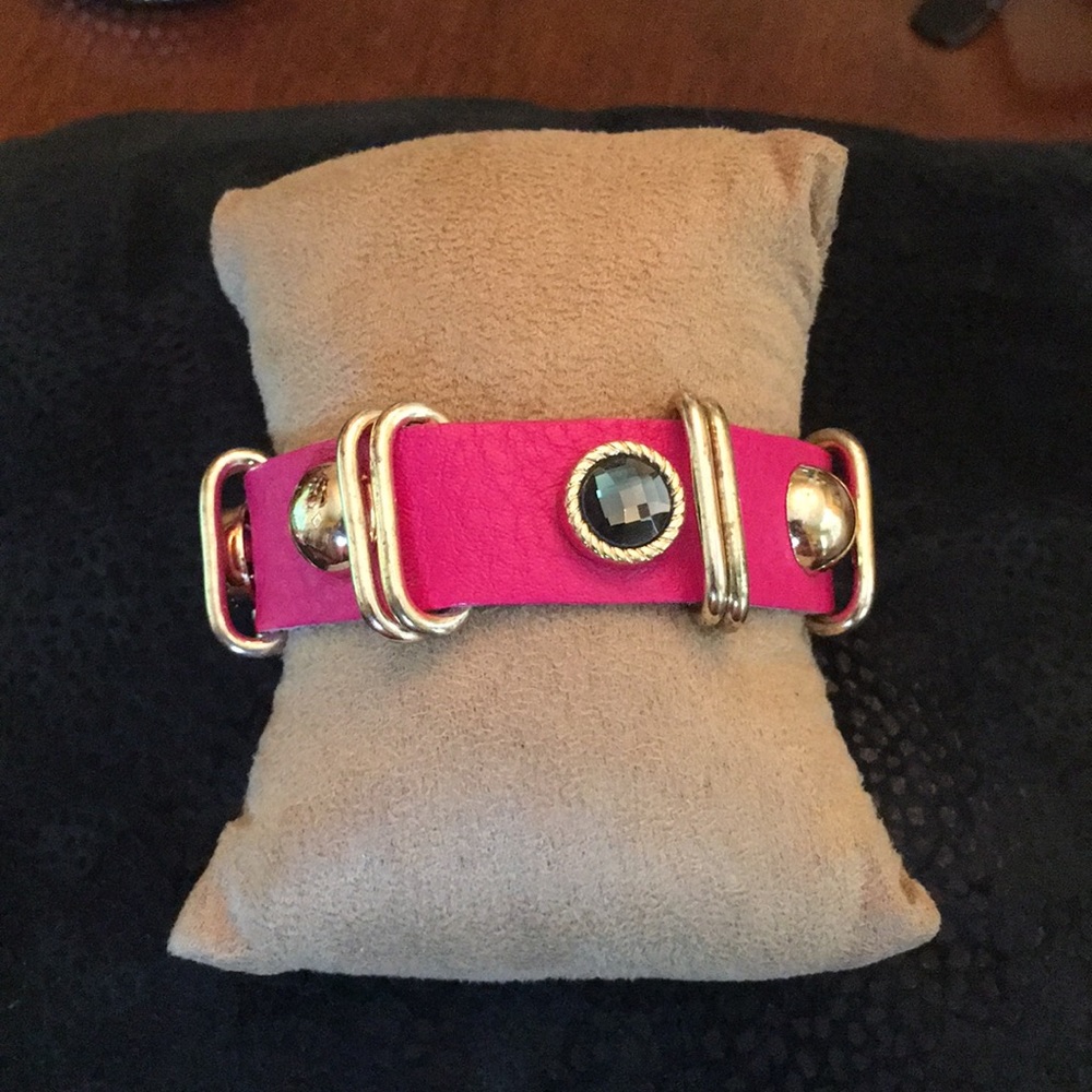 Women’s bracelet